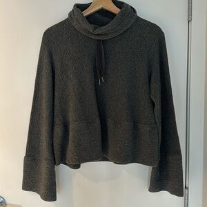 Lululemon grey turtle neck sweater, size small